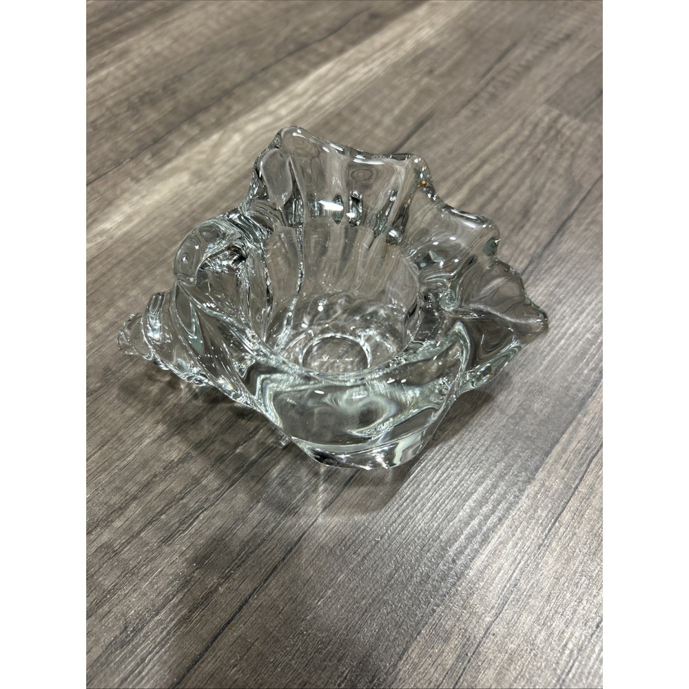 AVON Glass Conch Seashell Votive Candle Holder Animal‎ & Figurines Collection